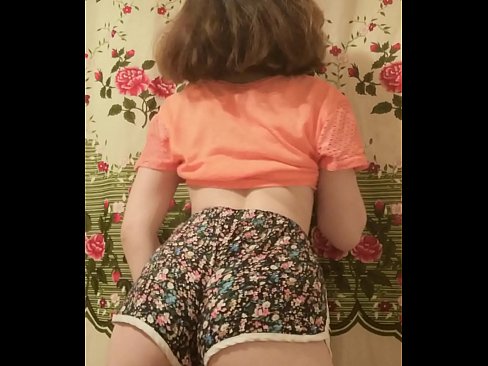 ❤️ Seksega juna bebo demetas sian pantalonon ĉe fotilo ️ Malmola porno ĉe eo.desixxxtube.ru
